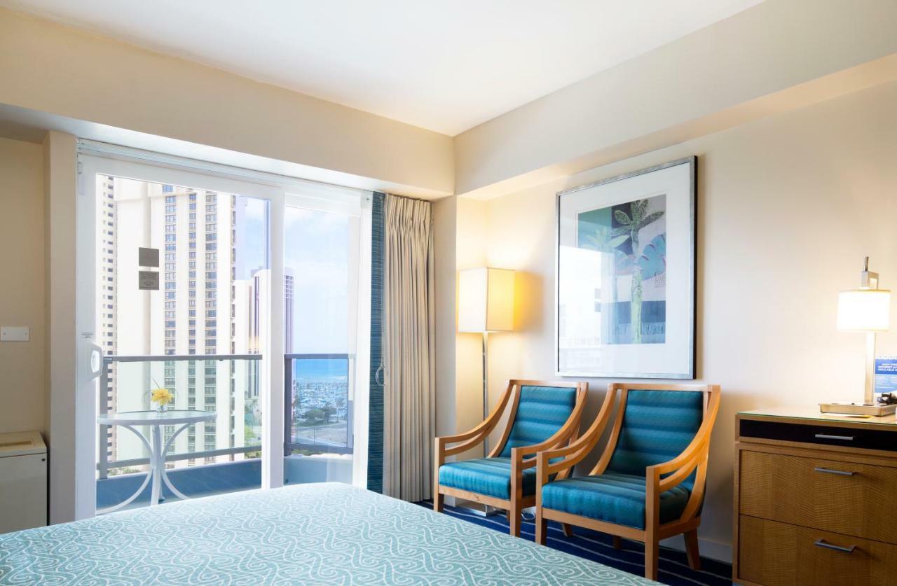 Studio At Ala Moana With Ocean Views Apartment Honolulu Exterior photo