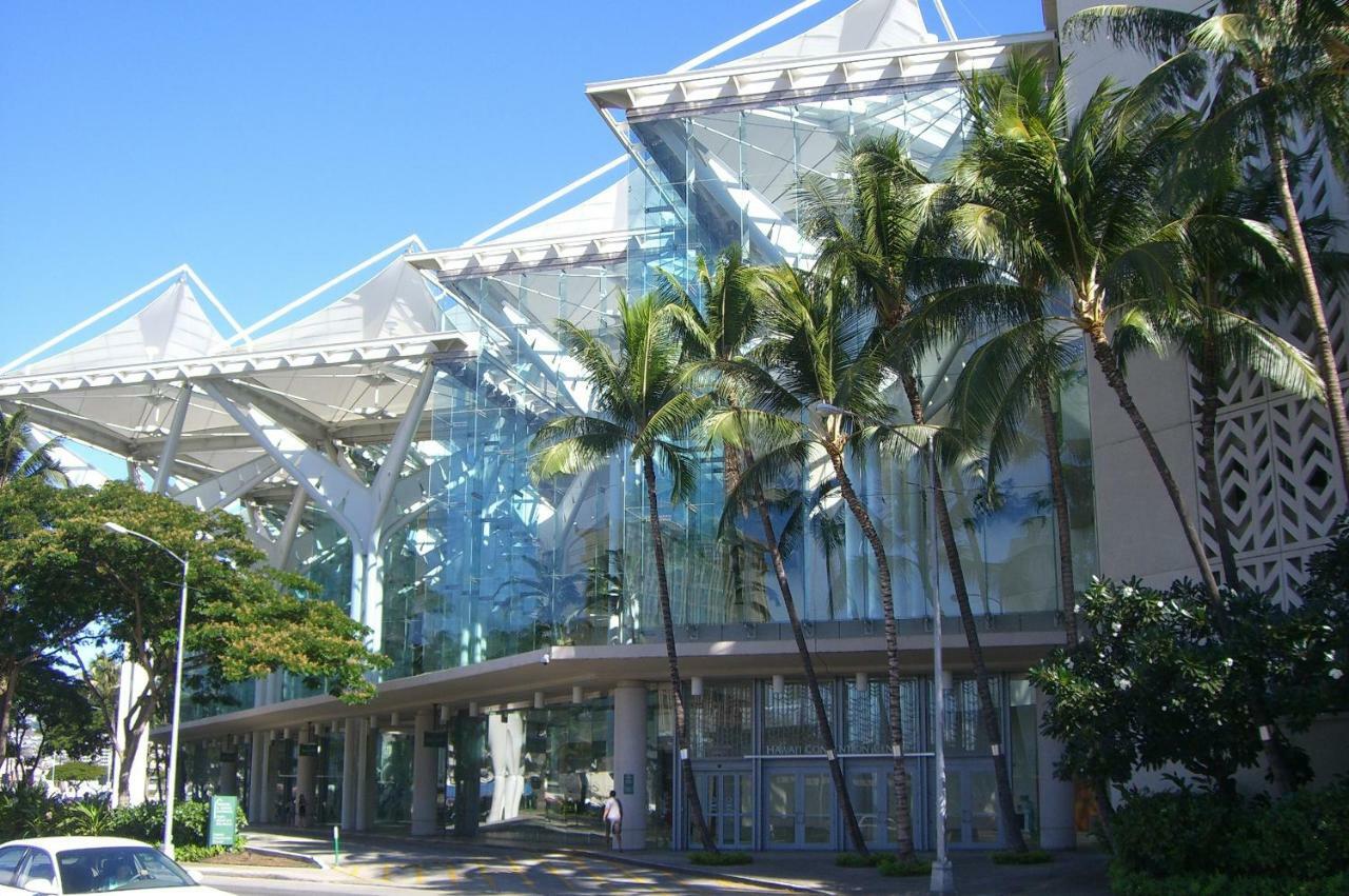 Studio At Ala Moana With Ocean Views Apartment Honolulu Exterior photo