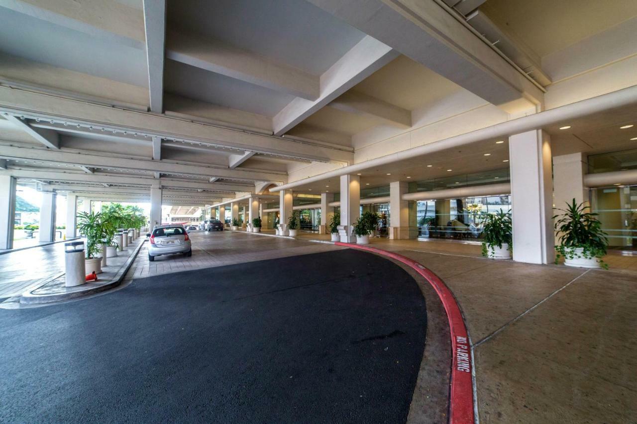 Studio At Ala Moana With Ocean Views Apartment Honolulu Exterior photo